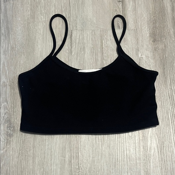 OAK + FORT Black Camisole Top - Picture 1 of 3